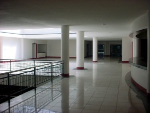 学校廊下